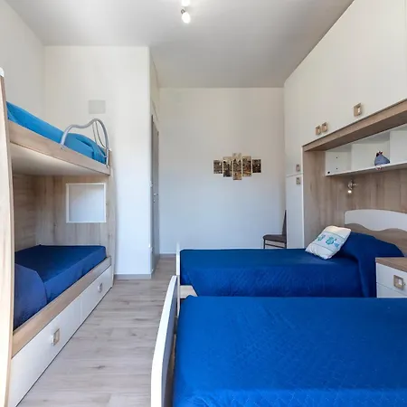 Fronte Porto Альгеро