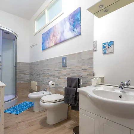 Fronte Porto Апартаменты *